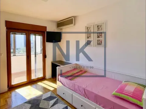 Prodaja, trosoban stan, 103m², Stari Aerodrom, Podgorica - image 6