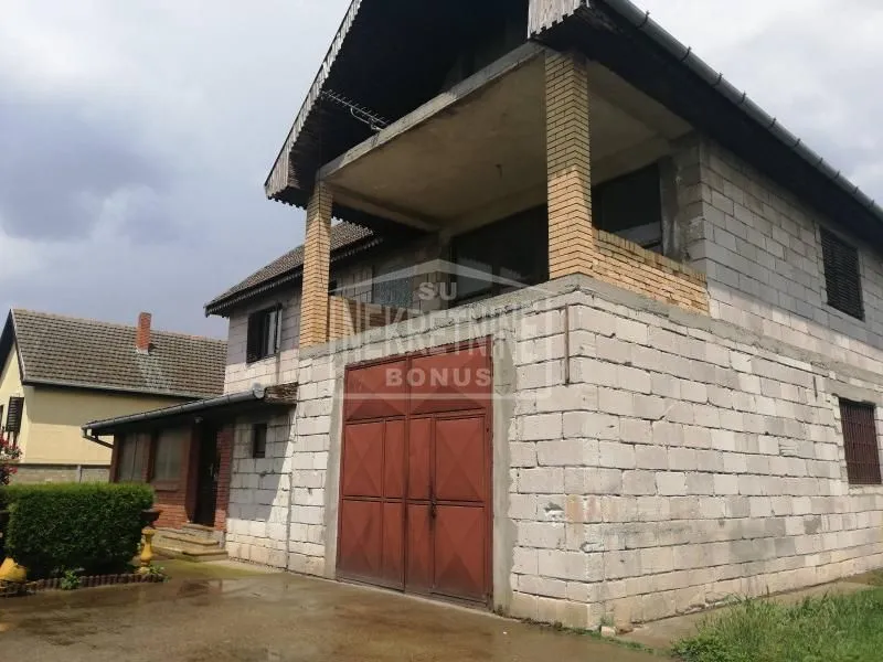 Prodaja, kuća, 155m², Veliki Radanovac, Subotica