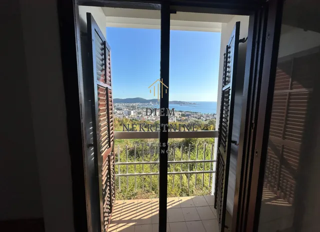 Sale, house, 270m², Šušanj, Bar
