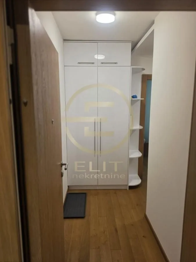 Rent, apartment, 43m², Bulevar Evrope, Novi Sad Sve Podlokacije