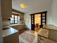 Izdavanje, kuća, 450m², Bulevar Evrope, Novi Sad Sve Podlokacije - image 2