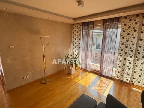 Rent, three bedroom apartment, 113m², Vračar Hram, Vračar Sve Podlokacije - image 5