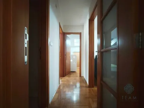 Sale, three bedroom apartment, 92m², Autobuska stanica, Podgorica - image 10