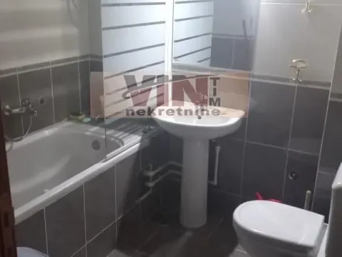 Izdavanje, trosoban stan, 87m², Altina, Beograd - image 7