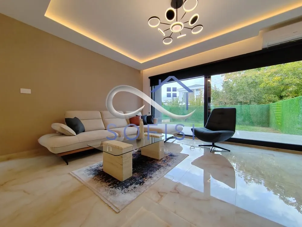 Izdavanje, kuća, 160m², Adice, Novi Sad Sve Podlokacije