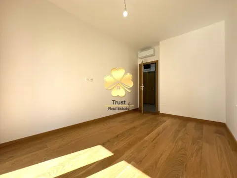 Rent, two bedroom apartment, 70m², New City, Podgorica - image 5