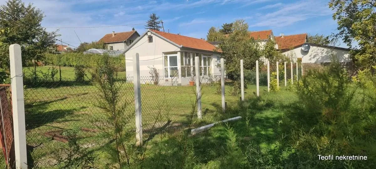 Prodaja, kuća, 63m², Stari Banovci, Stara Pazova