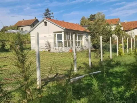 Prodaja, kuća, 63m², Stari Banovci, Stara Pazova - image 7