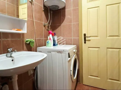 Izdavanje, jednosoban stan, 43m², Stari Aerodrom, Podgorica - image 11