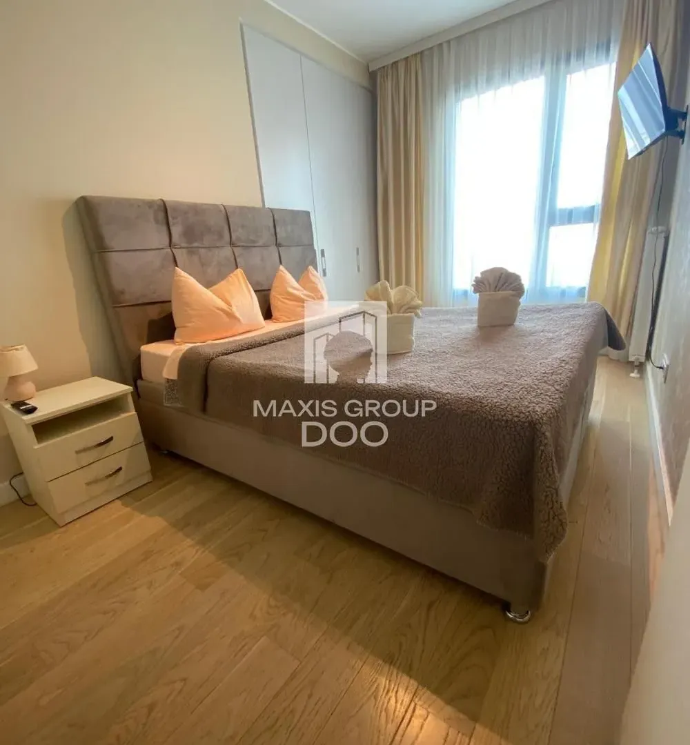 Prodaja, trosoban stan, 82m², Savski Venac, Beograd
