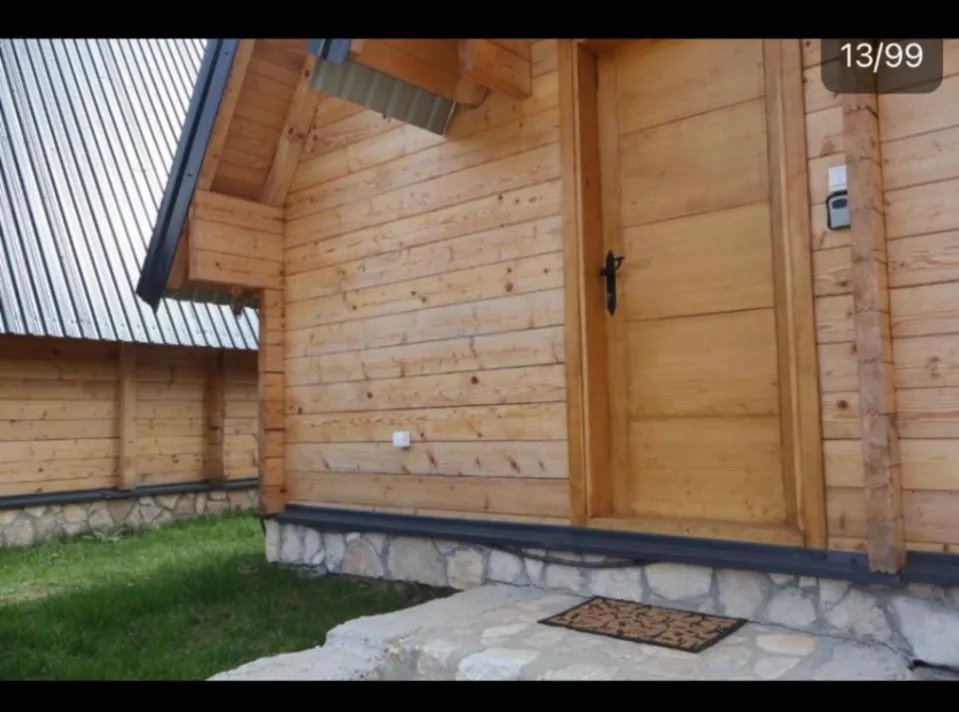 Prodaja, kuća, 832m², Razvršje, Žabljak