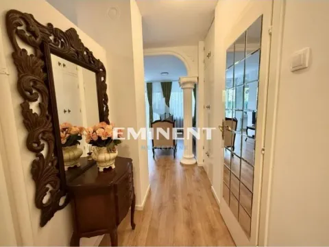 Izdavanje, trosoban stan, 70m², Novi Beograd Sve Podlokacije, Beograd - image 8