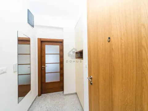 Izdavanje, jednosoban stan, 49m², Vezirov Most, Podgorica - image 12