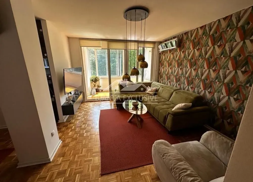 Sale, four bedroom apartment, 90m², Novi Beograd Sve Podlokacije, Beograd