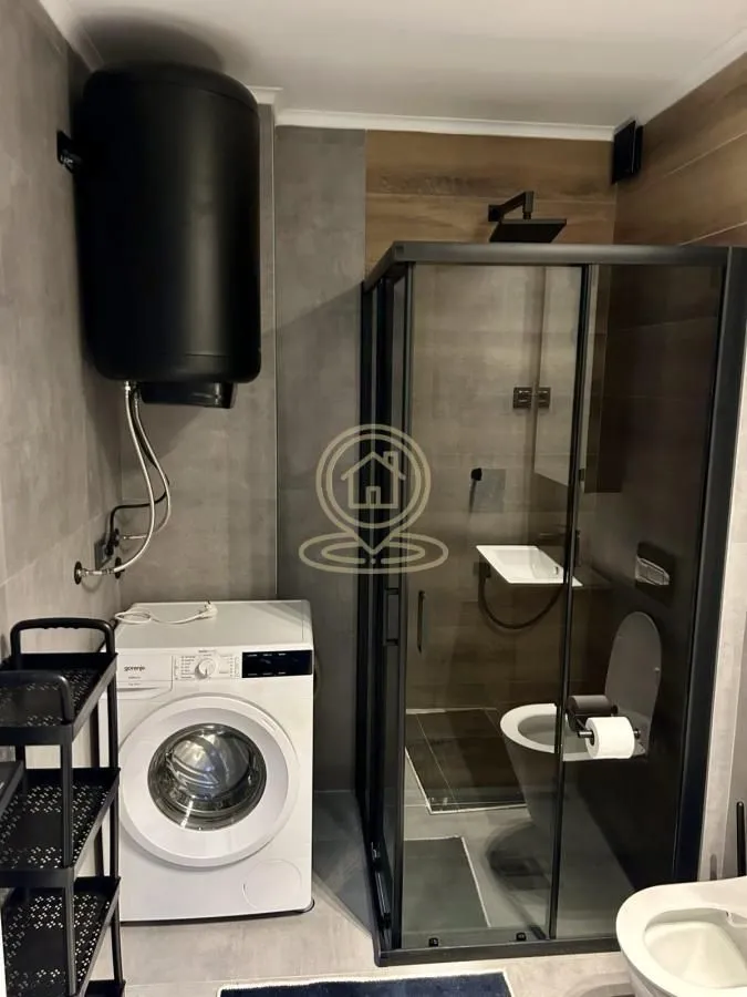 Rent, one bedroom apartment, 43m², Palilula, Niš