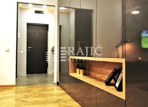 Rent, three bedroom apartment, 78m², Vračar Hram, Vračar Sve Podlokacije - image 3