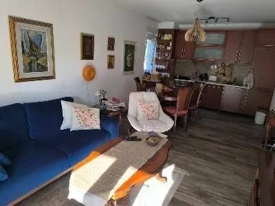 Prodaja, dvosoban stan, 66m², Vezirov Most, Podgorica