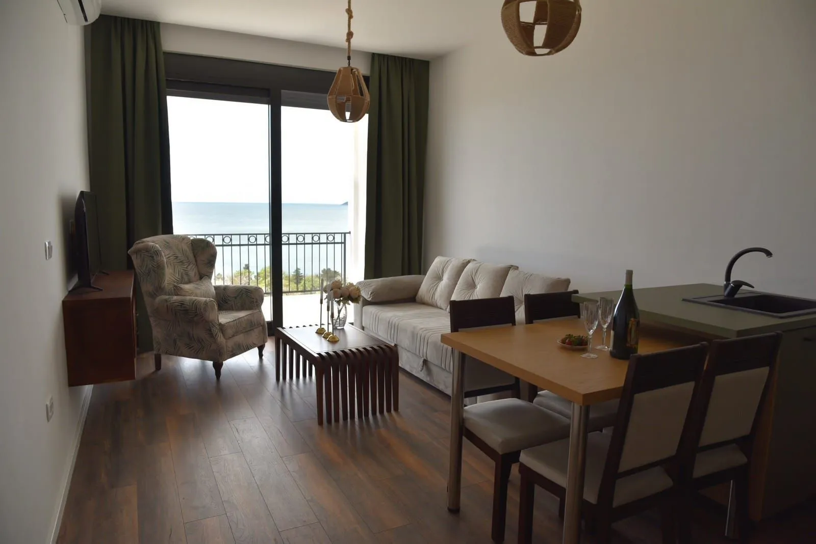 Sale, one bedroom apartment, 55m², Reževići, Budva