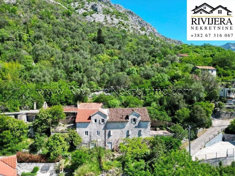 Prodaja, kuća, 169m², Dražin Vrt, Kotor