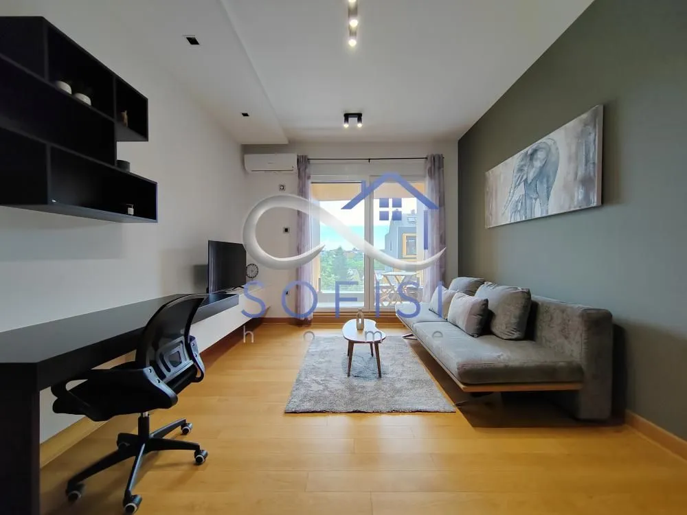 Izdavanje, jednosoban stan, 45m², Adamovićevo Naselje, Novi Sad Sve Podlokacije