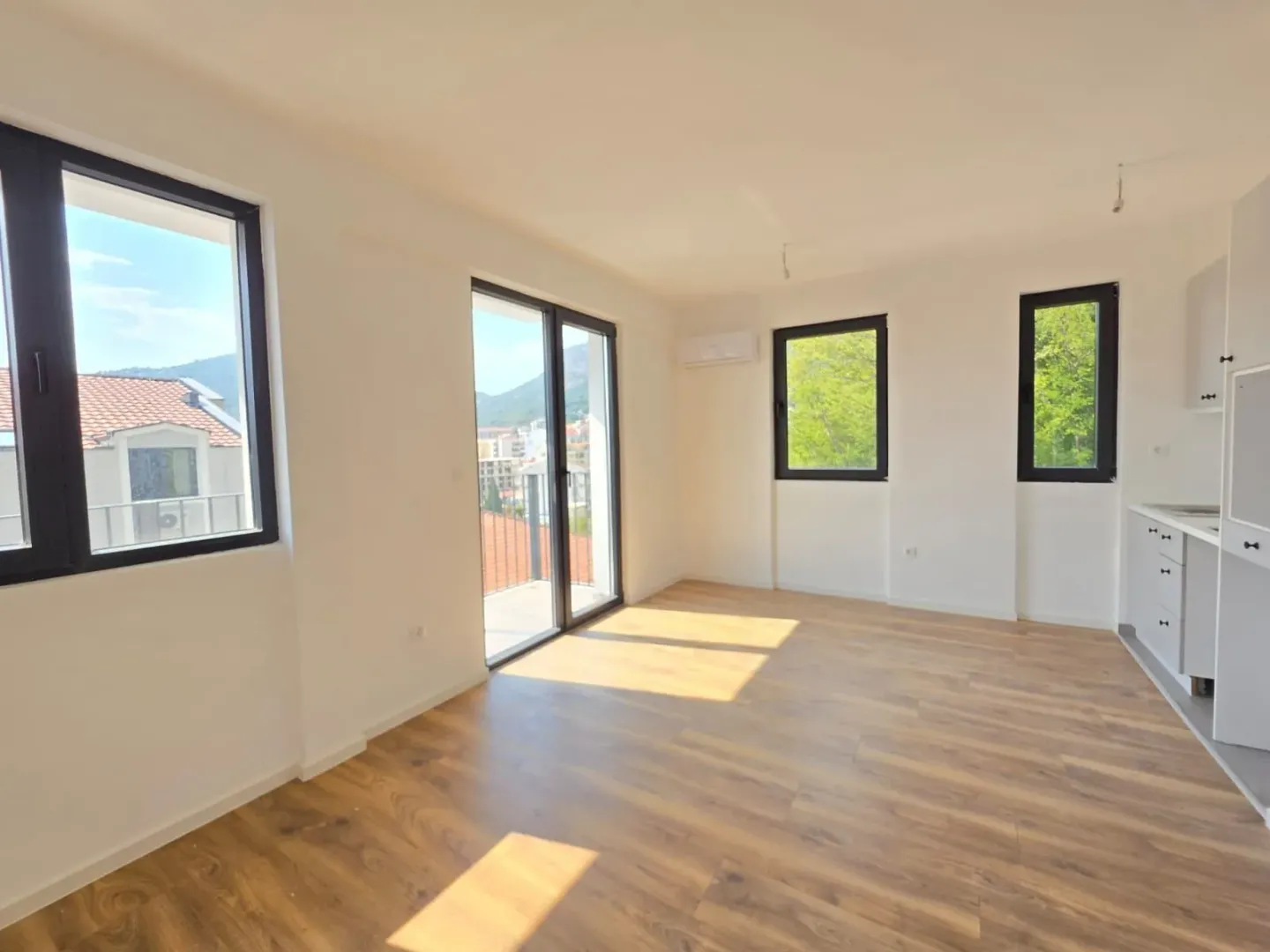 Prodaja, jednosoban stan, 36m², Budva, Crna Gora