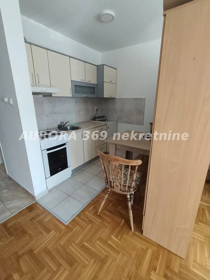 Izdavanje, garsonjera, 26m², Telep, Novi Sad Sve Podlokacije