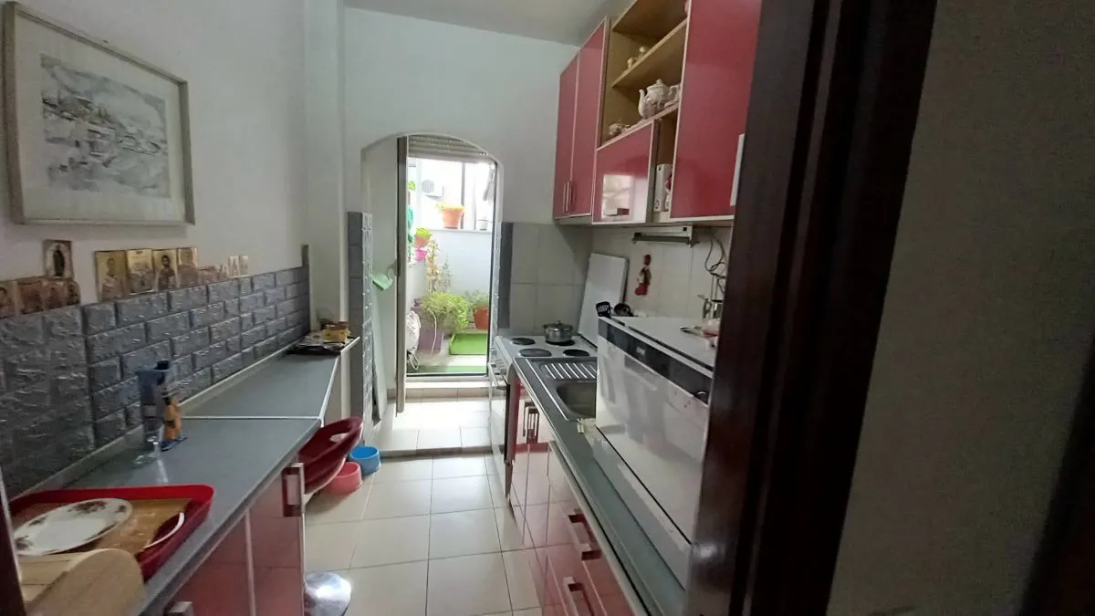 Sale, three bedroom apartment, 76m², Crveni Krst, Beograd