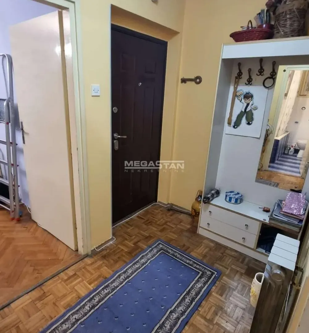 Izdavanje, dvosoban stan, 56m², Čukarica, Beograd