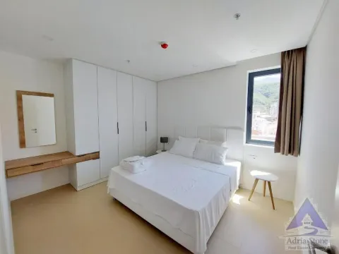Sale, one bedroom apartment, 56m², Rafailovići, Budva - image 9