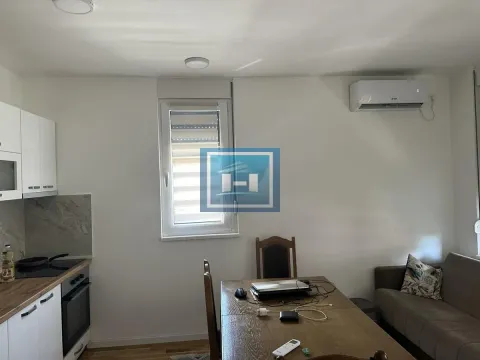 Rent, two bedroom apartment, 45m², Medijana, Niš - image 8