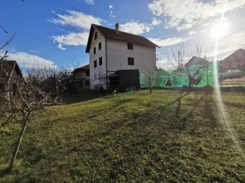 Prodaja, kuća, 440m², Kragujevac, Srbija - image 4