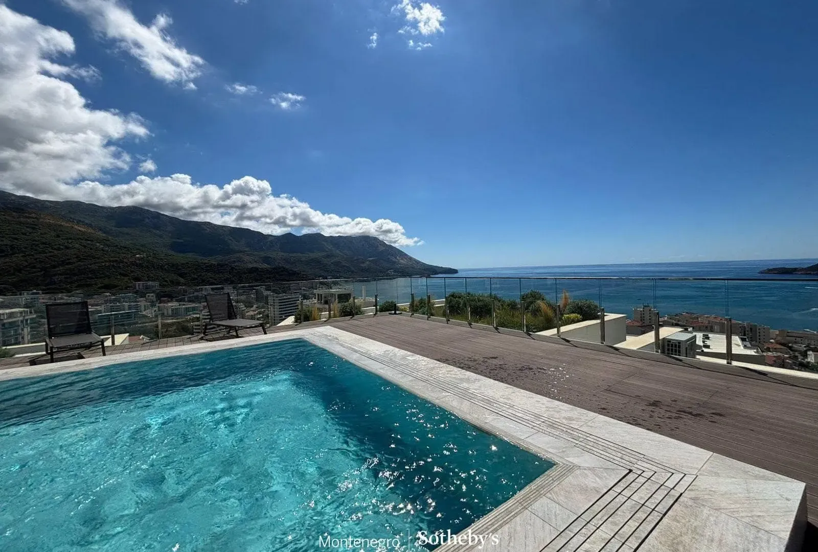Sale, one bedroom apartment, 69m², Bečići, Budva