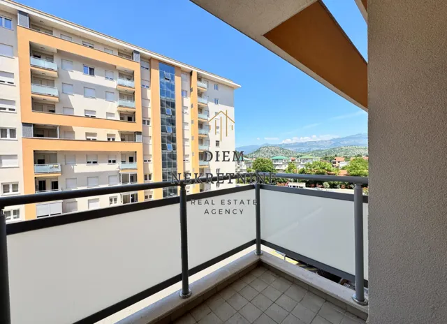 Rent, one bedroom apartment, 47m², City Kej, Podgorica