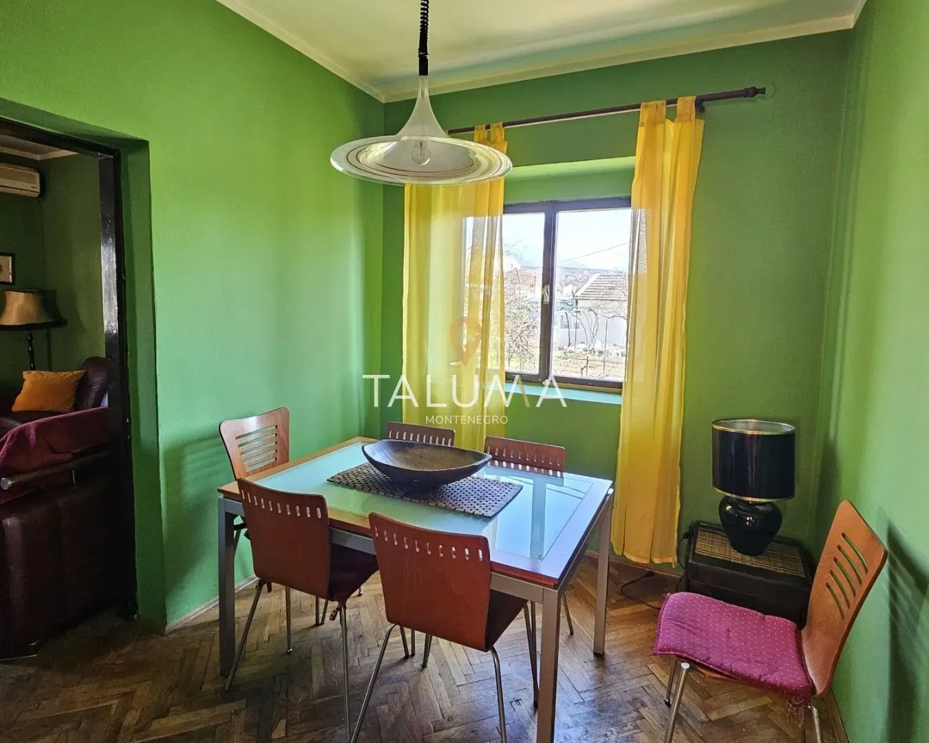 Sale, house, 300m², Masline, Podgorica