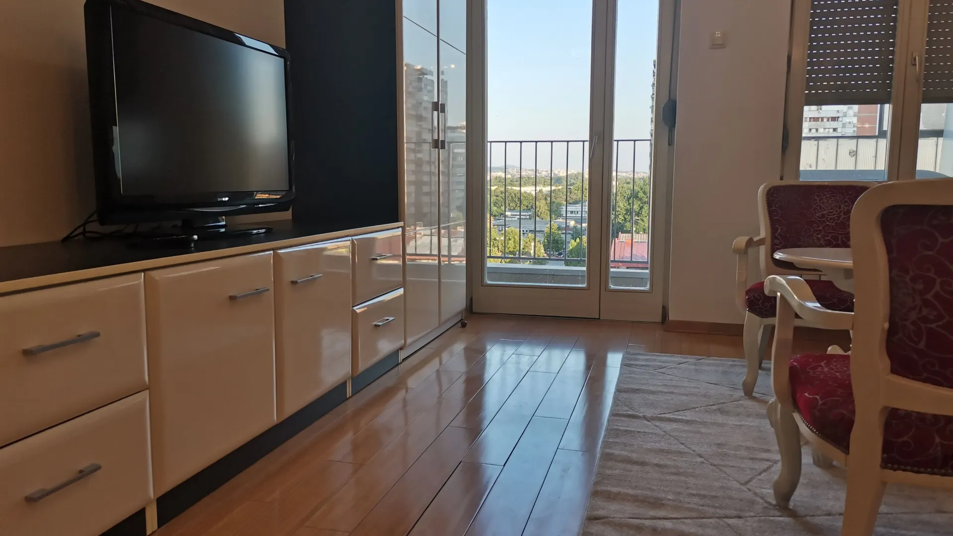 Sale, two bedroom apartment, 49m², Novi Beograd Blok 61, Novi Beograd Sve Podlokacije