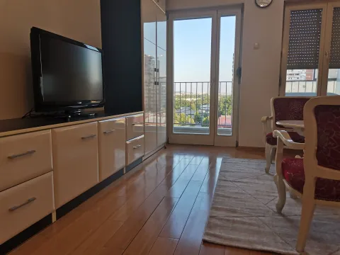 Stan in Novi Beograd Blok 61