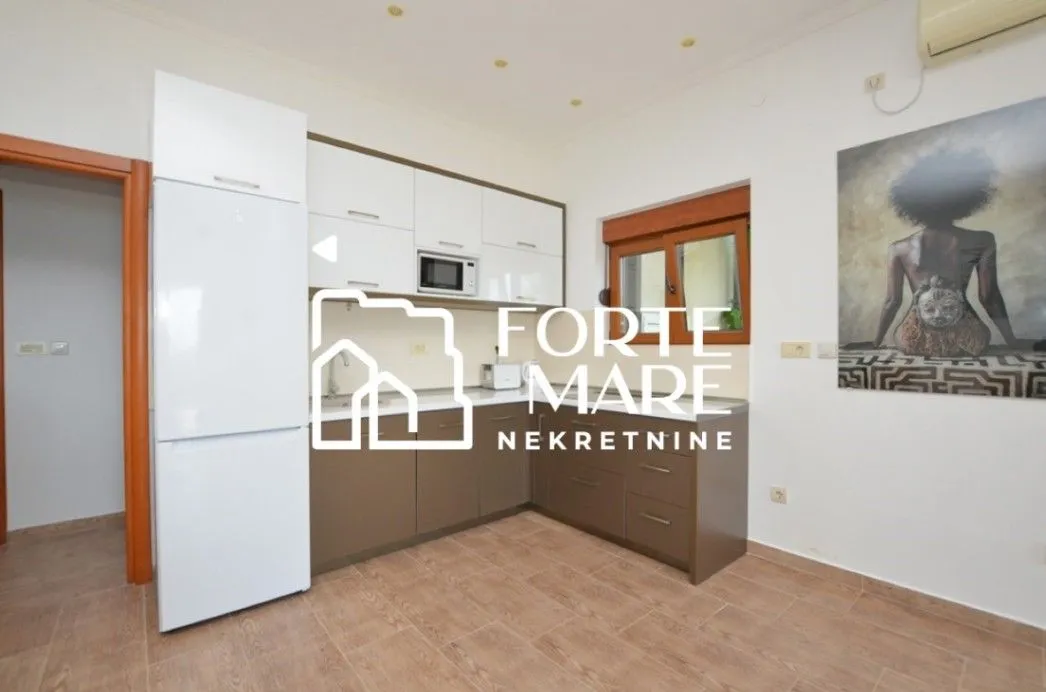 Prodaja, jednosoban stan, 52m², Zelenika, Herceg Novi