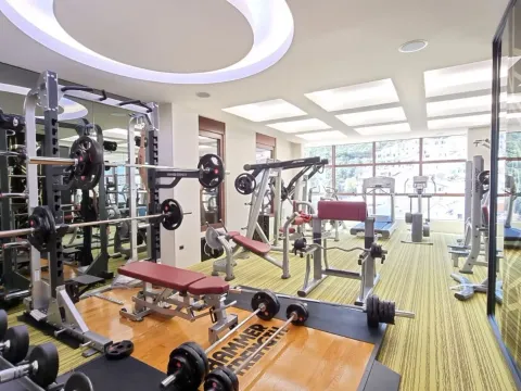 Prodaja, trosoban stan, 313m², Budva, Crna Gora - image 12