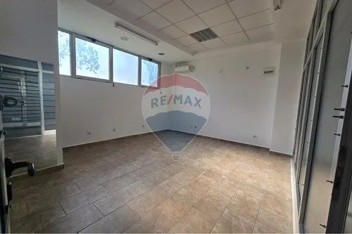 Prodaja, poslovni prostor, Pobrežje, Podgorica