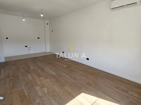 Prodaja, jednosoban stan, 47m², Donja Gorica, Podgorica - image 2