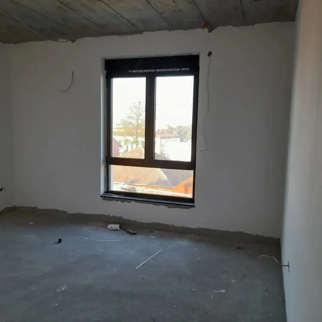 Prodaja, četvorosoban stan, 133m², Telep, Novi Sad Sve Podlokacije