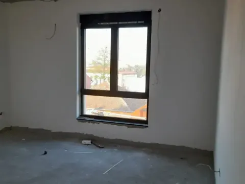 Prodaja, četvorosoban stan, 133m², Telep, Novi Sad Sve Podlokacije - image 2