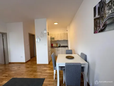 Sale, two bedroom apartment, 60m², Bečići, Budva - image 8