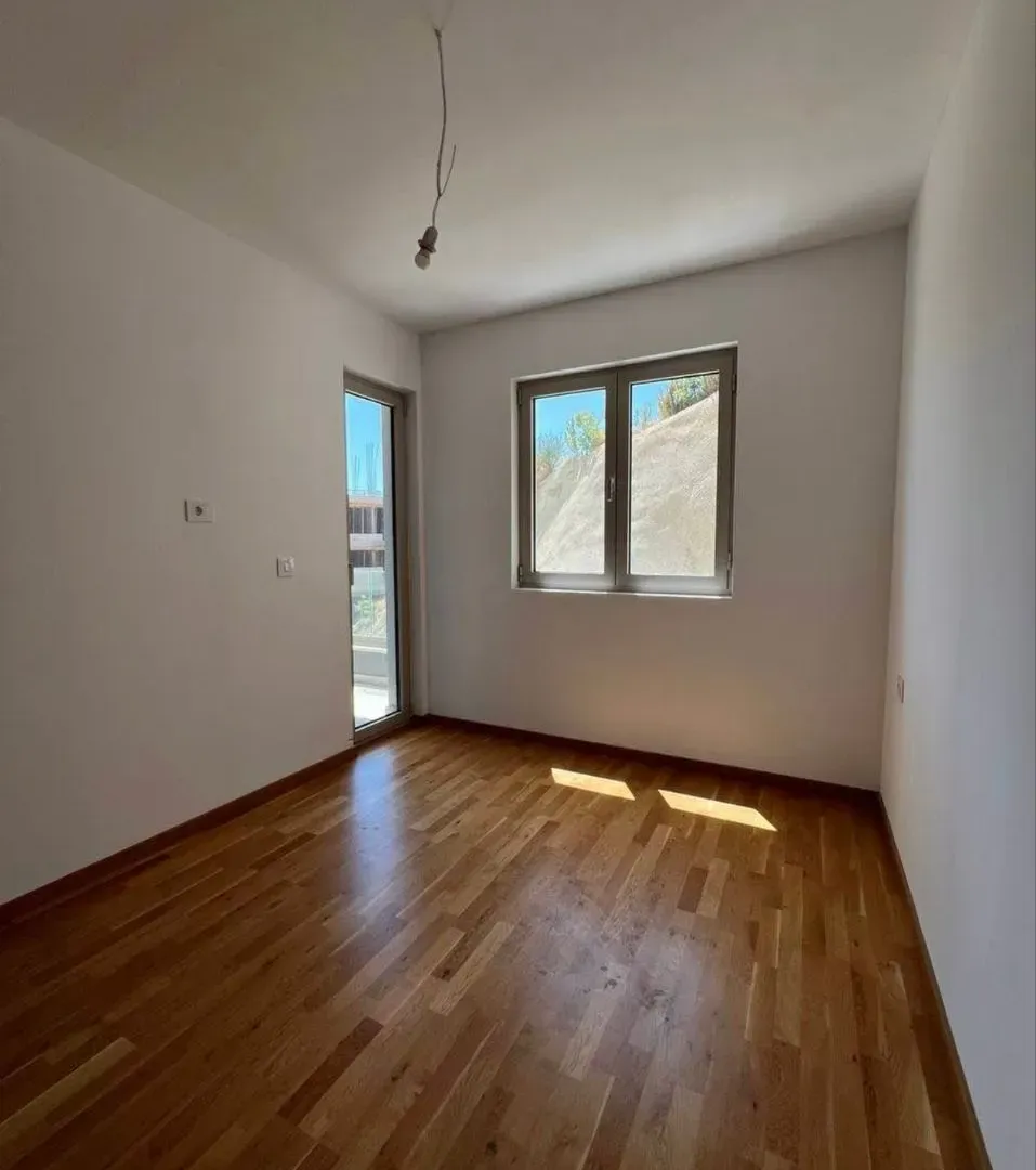 Sale, two bedroom apartment, 62m², Bečići, Budva