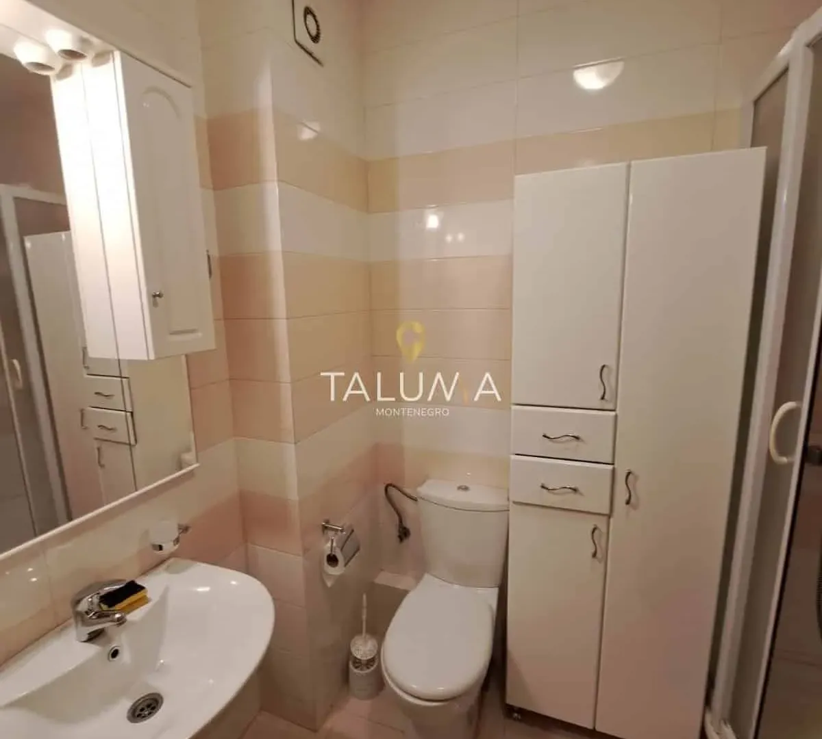 Izdavanje, jednosoban stan, 60m², Zabjelo, Podgorica