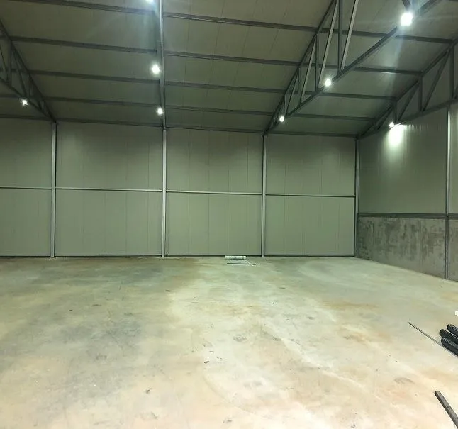 Rent, office space, 410m², Batajnica, Beograd
