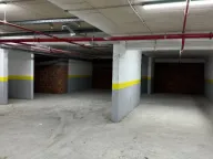 Izdavanje, poslovni prostor, 220m², Stari Aerodrom, Podgorica - image 2