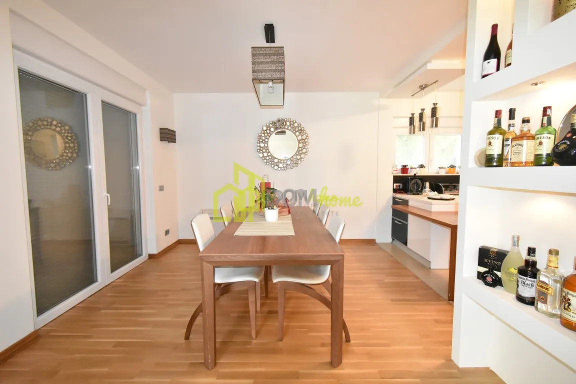 Prodaja, kuća, 212m², Donji Kokoti, Podgorica