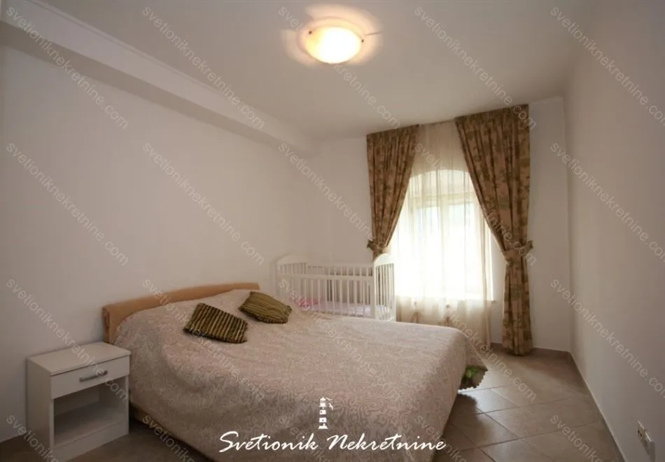 Prodaja, petosoban stan, 230m², Meljine, Herceg Novi