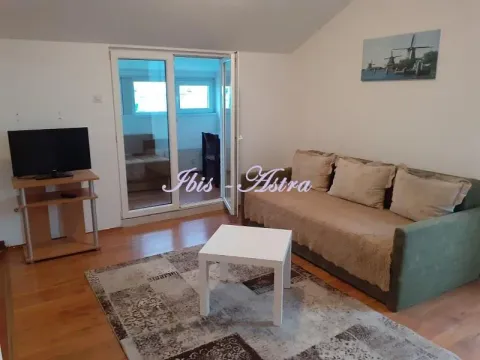 Rent, one bedroom apartment, 45m², Labudovo Brdo, Beograd - image 4